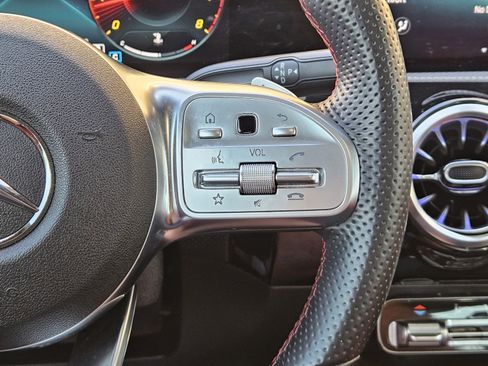 Certified 2023 Mercedes-Benz CLA 250 4MATIC image 25
