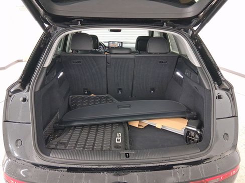 Used 2023 Audi Q5 Premium Plus w/ Premium Plus Package image 30