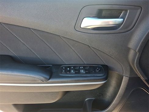 Used 2023 Dodge Charger SXT image 12