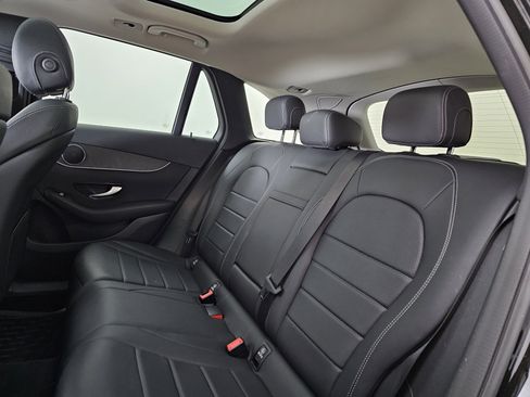 Used 2021 Mercedes-Benz GLC 300 GLC 300 image 16