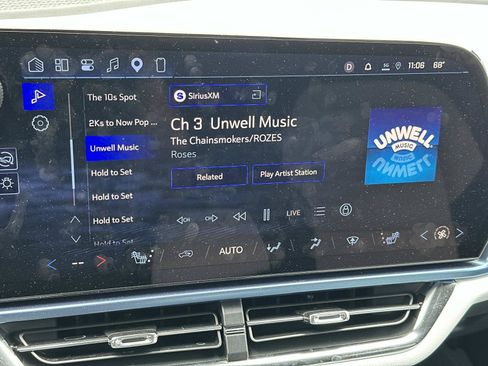 Used 2026 Chevrolet Equinox EV LT FWD image 27