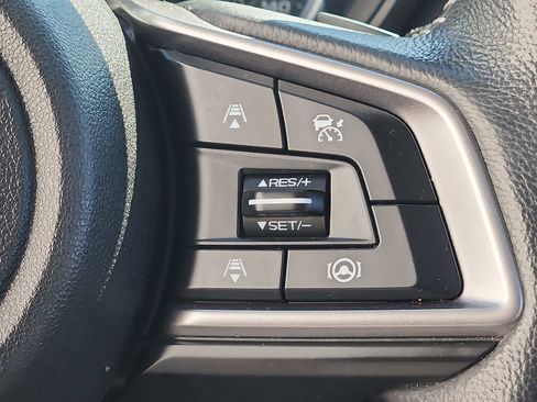 Used 2022 Subaru Ascent Limited w/ Technology Package image 22