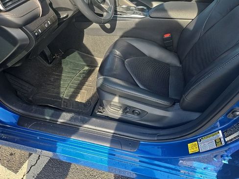 Certified 2020 Toyota Camry XLE image 7