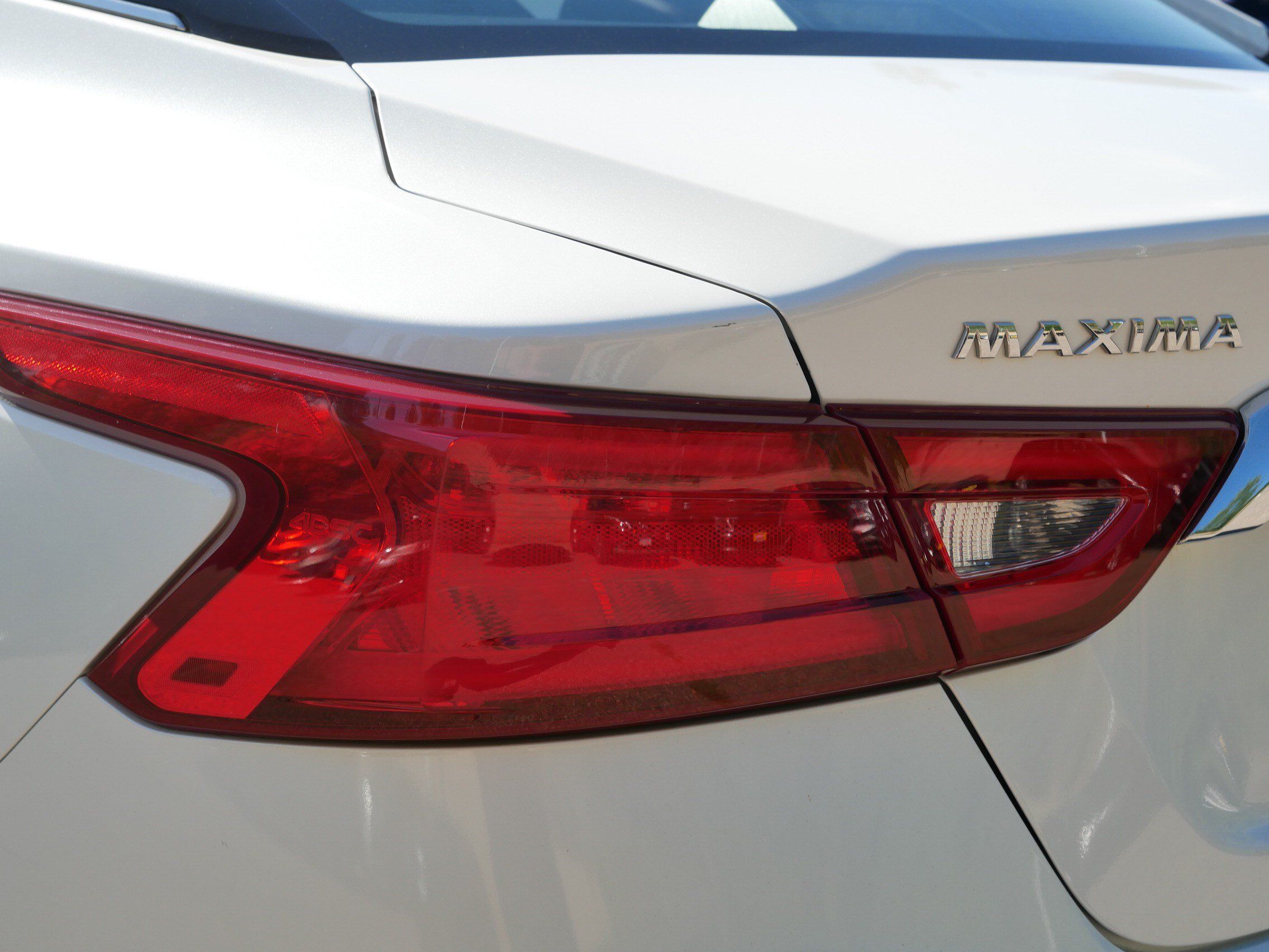 Certified 2018 Nissan Maxima 3.5 SL FWD image 17