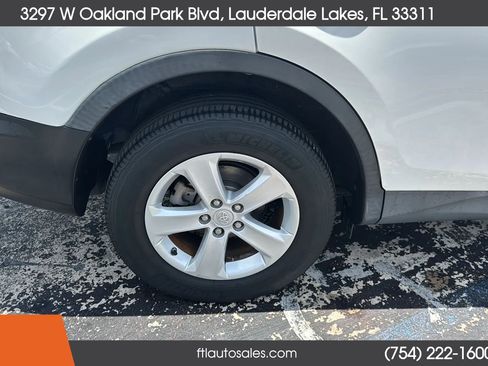 Used 2013 Toyota RAV4 XLE FWD image 14