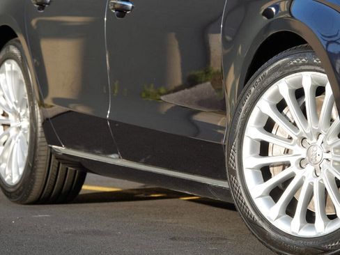 Used 2015 Audi A8 3.0T w/ Premium Package image 42