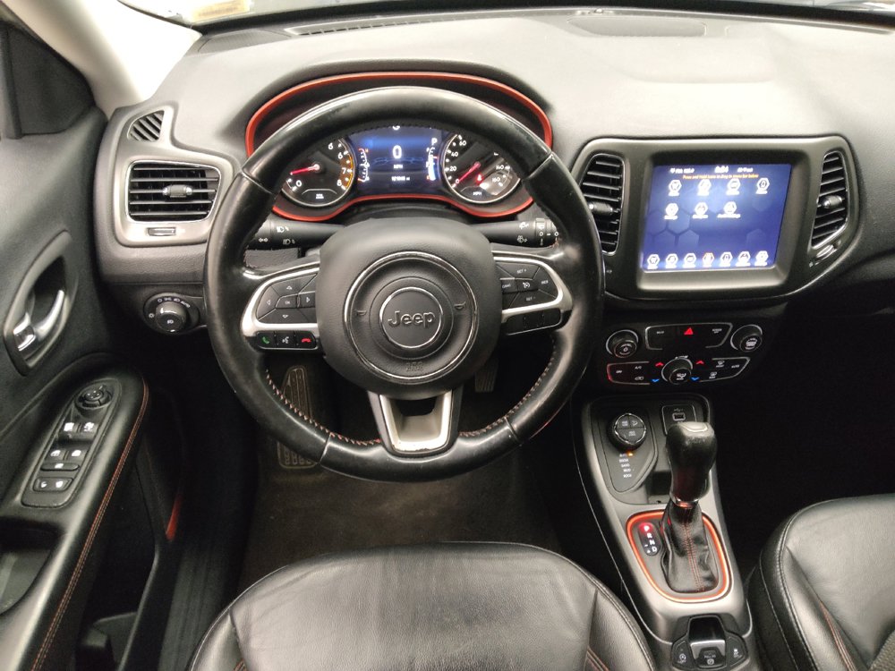 Used 2020 Jeep Compass Trailhawk AWD/4WD image 22