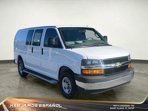 Used 2024 Chevrolet Express 2500 Work Van w/ Driver Convenience Package image 7