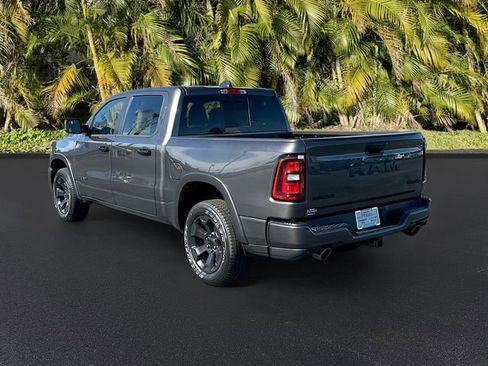 New 2026 RAM 1500 4x4 Crew Cab image 3