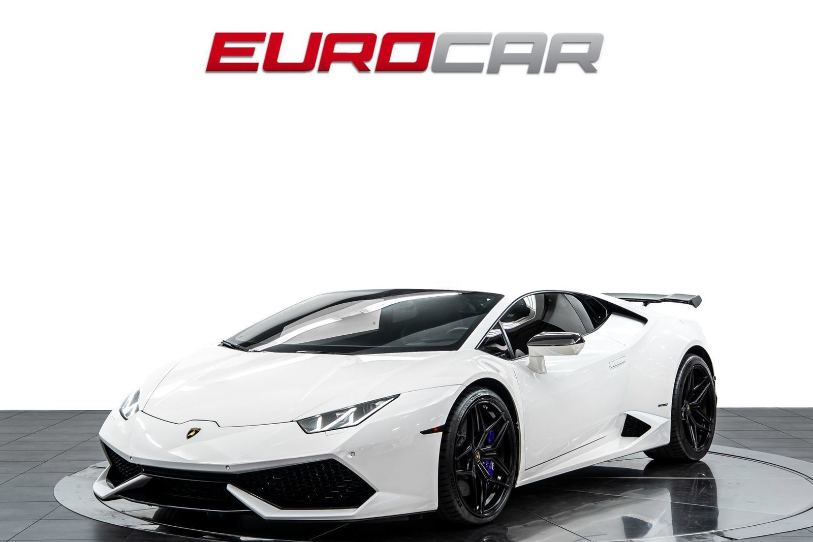 Used 2015 Lamborghini Huracan LP 610-4 AWD/4WD image 1