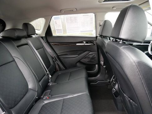 Used 2021 Kia Seltos EX image 30