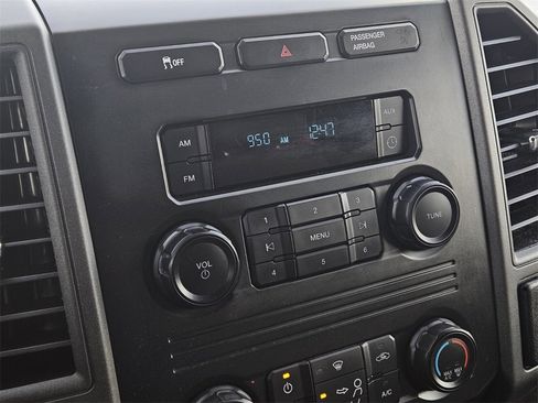 Used 2019 Ford F550 4x4 Regular Cab Super Duty w/ Snow Plow Prep Package image 11