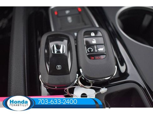 New 2026 Honda Pilot Touring image 42