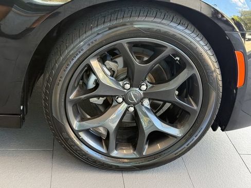 Used 2022 Chrysler 300 S RWD image 16