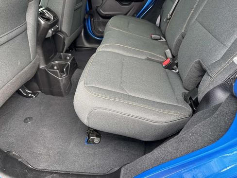 Used 2024 Jeep Wrangler Unlimited Sport AWD/4WD image 18