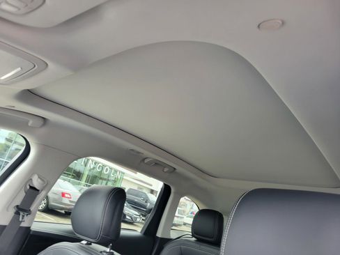 New 2025 Lincoln Nautilus Premier w/ Equipment Group 102A image 10