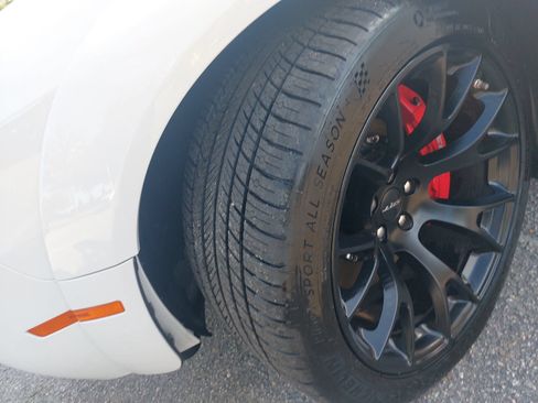 Used 2023 Dodge Challenger SRT Hellcat RWD image 31
