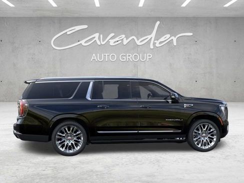 New 2026 GMC Yukon XL Denali image 5