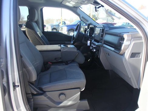 Used 2025 Ford F150 XLT w/ Equipment Group 301A Standard image 24