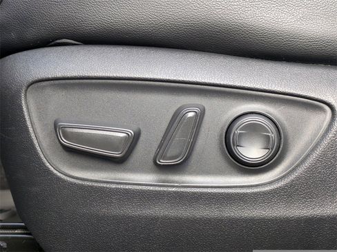 Used 2023 Toyota RAV4 XLE image 22