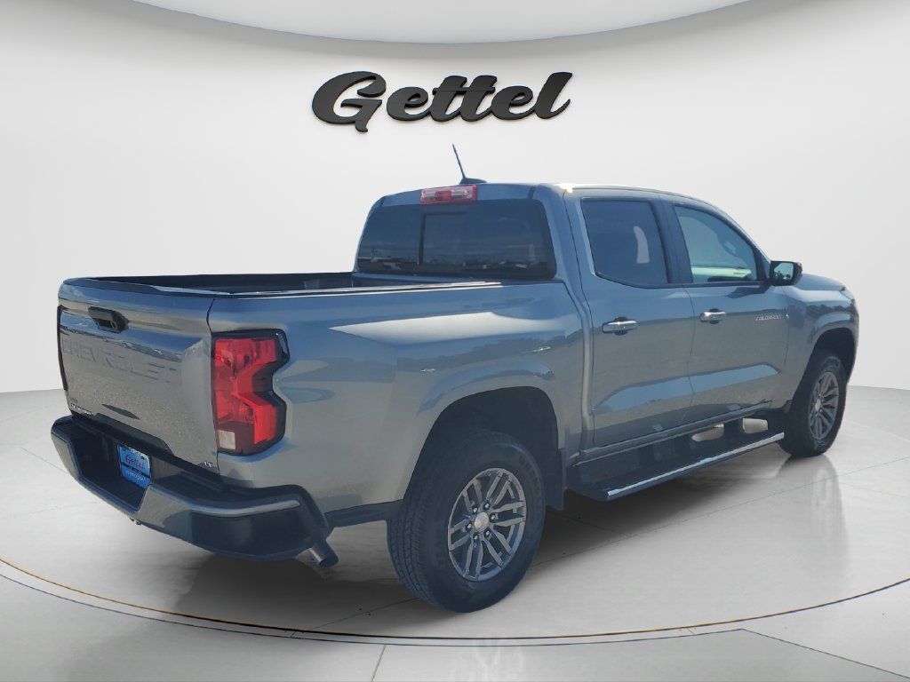 Used 2023 Chevrolet Colorado LT w/ LT Convenience Package RWD image 12