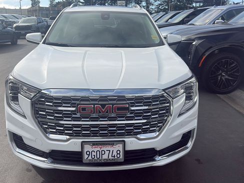 Used 2023 GMC Terrain Denali AWD/4WD image 7