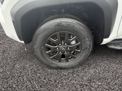 New 2026 Toyota 4Runner SR5 image 14