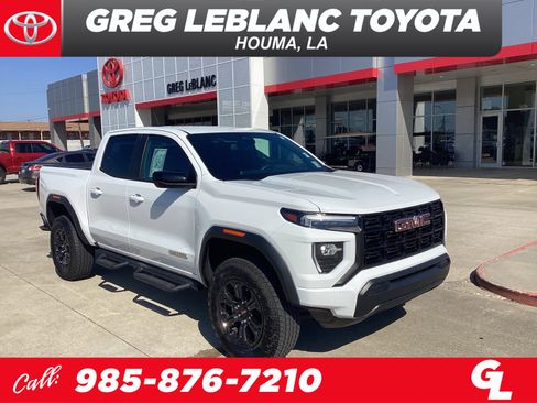 Used 2024 GMC Canyon Elevation w/ Trailering Package RWD image 1