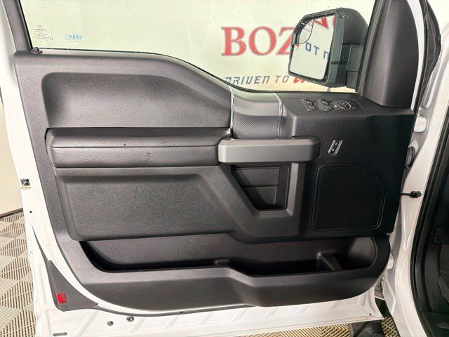 Used 2016 Ford F150 XLT w/ Equipment Group 302A Luxury AWD/4WD image 20