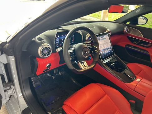Used 2022 Mercedes-Benz SL 63 AMG 4MATIC image 15