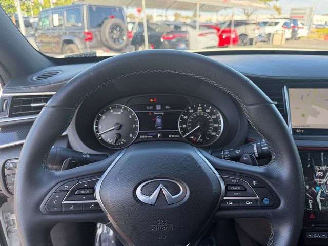 Used 2025 INFINITI QX50 Sport AWD/4WD image 15