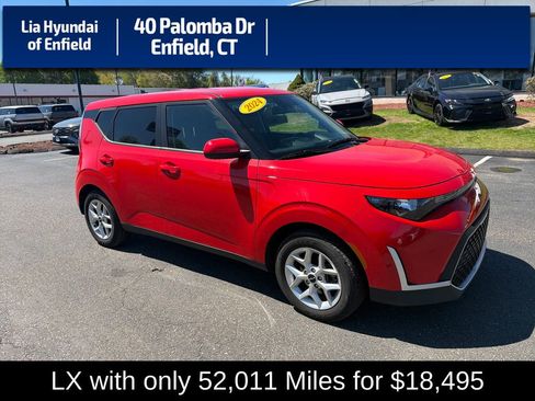 Used 2024 Kia Soul LX w/ Option Group 015 FWD image 1