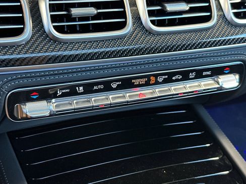 New 2026 Mercedes-Benz GLS 63 AMG 4MATIC image 24