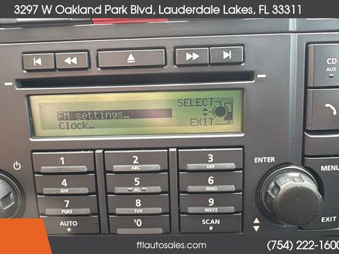 Used 2011 Land Rover LR2 HSE image 67