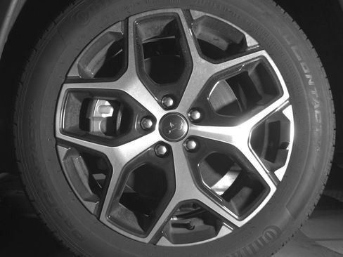 Used 2025 Jeep Compass Limited image 12