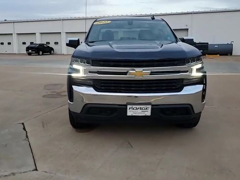 Used 2022 Chevrolet Silverado 1500 LT image 3