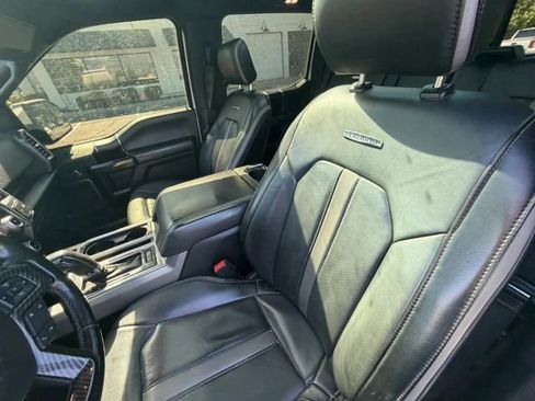 Used 2018 Ford F150 Platinum w/ Equipment Group 701A Luxury AWD/4WD image 14