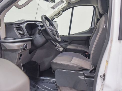 Used 2023 Ford Transit 350 XLT image 2