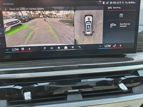 Used 2024 BMW X7 M60i AWD/4WD image 14