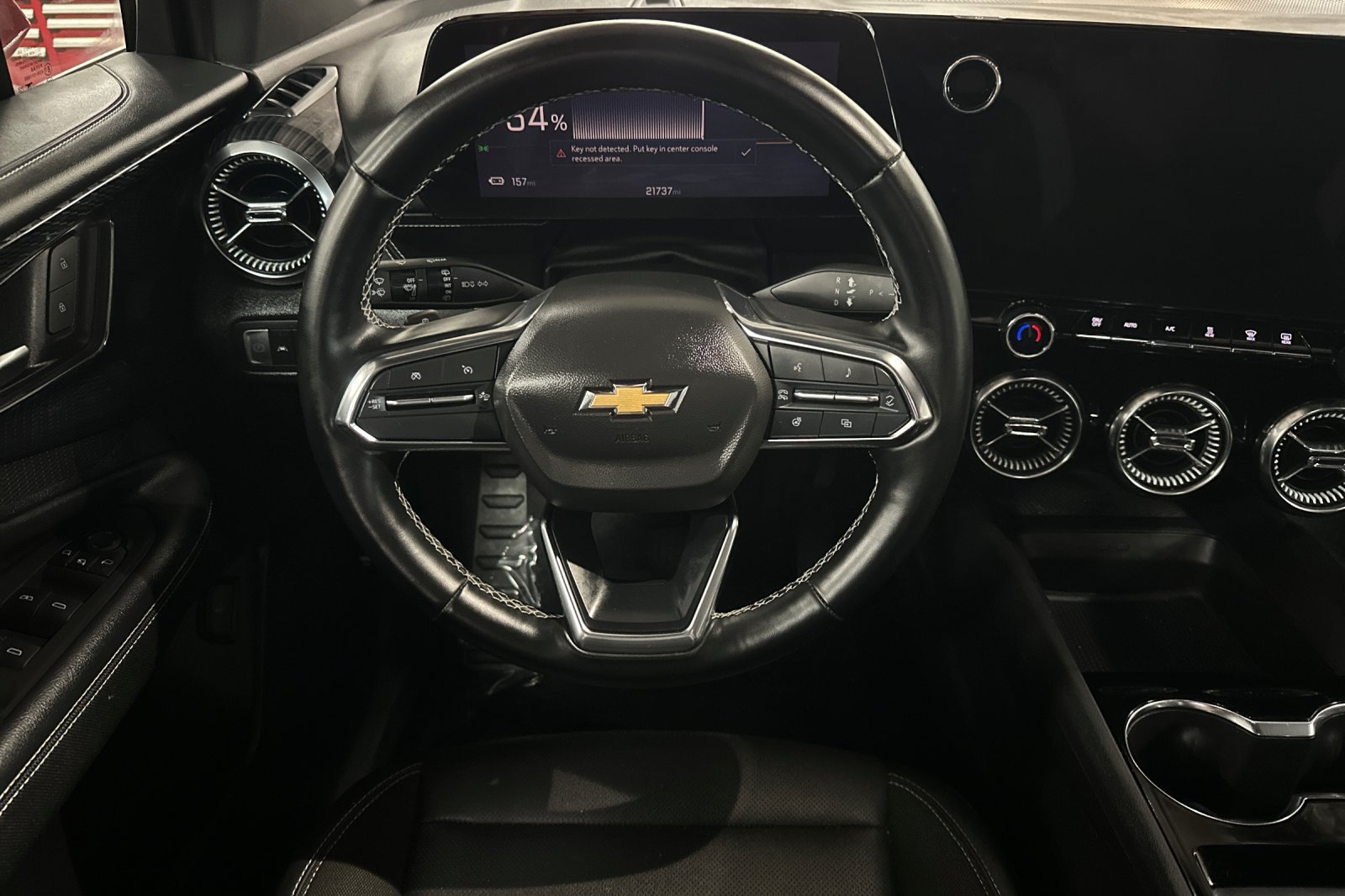 Used 2024 Chevrolet Blazer EV LT AWD/4WD image 16