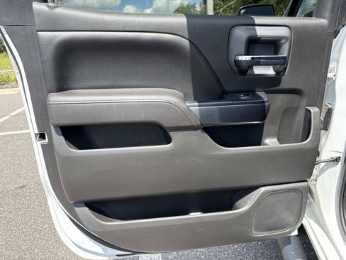 Used 2017 GMC Sierra 1500 SLT AWD/4WD image 9