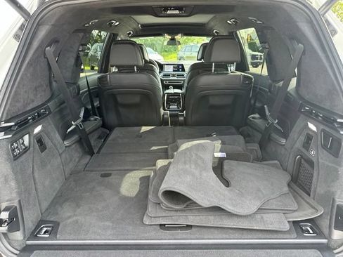 Used 2021 BMW X7 M50i w/ Cold Weather Package AWD/4WD image 37