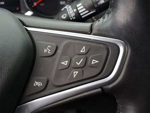 Used 2022 Chevrolet Equinox Premier image 22