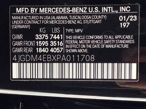 Used 2023 Mercedes-Benz EQS 580 4MATIC SUV image 18
