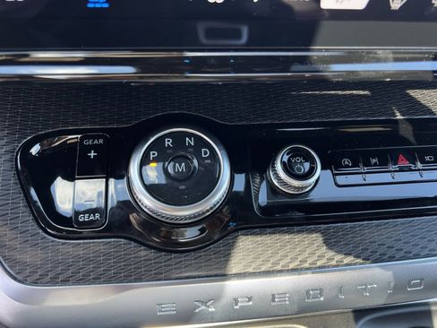 New 2026 Ford Expedition Max Platinum w/ Stealth Appearance Package image 30