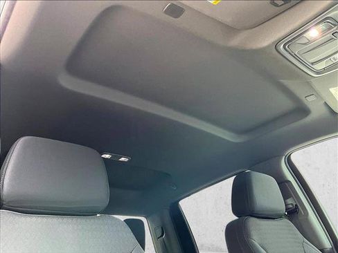 Used 2024 Chevrolet Silverado 1500 Custom RWD image 17
