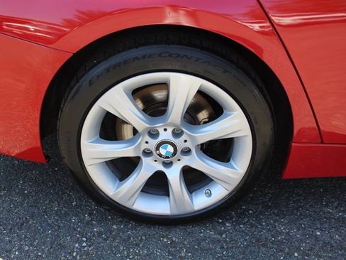 Used 2014 BMW 335i xDrive Sedan AWD/4WD image 29