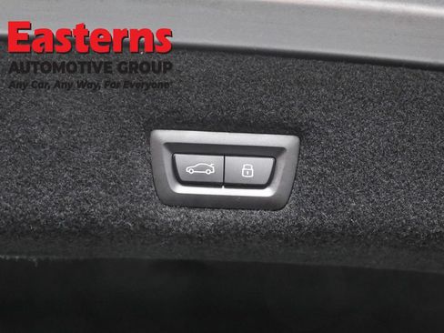 Used 2023 BMW 740i w/ Executive Package RWD image 25