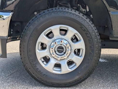 Used 2023 Ford F250 XLT w/ Snow Plow/Camper Package AWD/4WD image 10