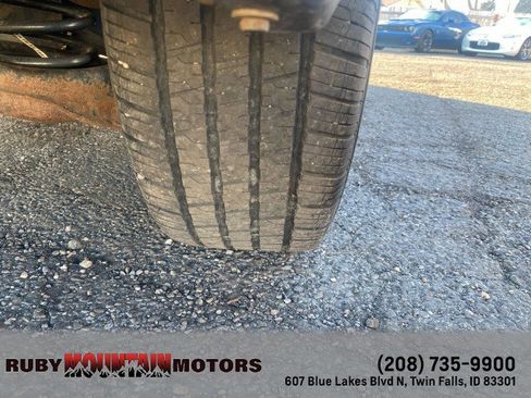 Used 2010 Ford Focus SE image 9